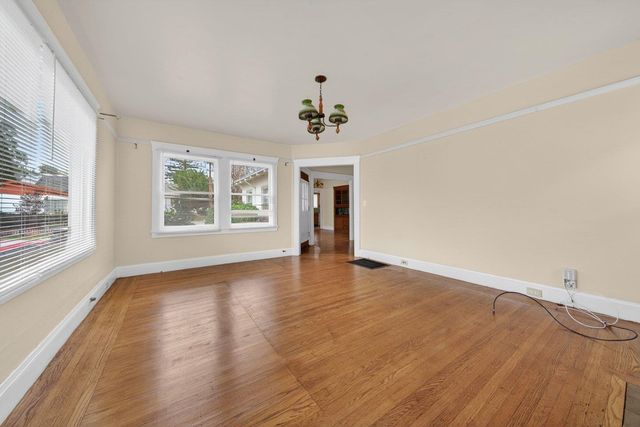 629 66th, Oakland, CA 94609