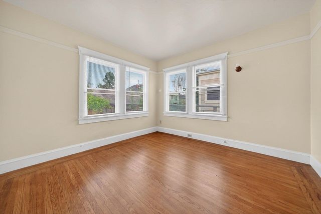 629 66th, Oakland, CA 94609