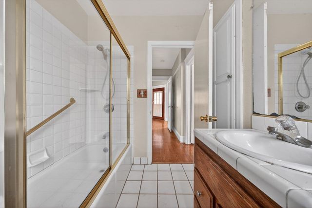 629 66th, Oakland, CA 94609