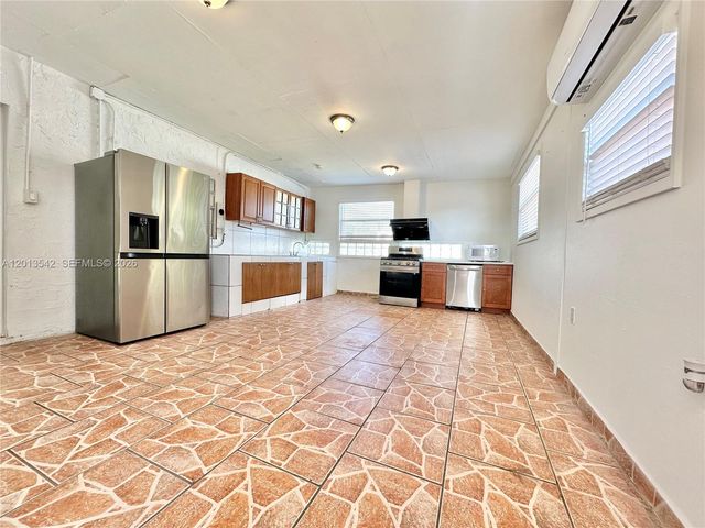 12021 SW 191st St 2, Miami, FL 33177