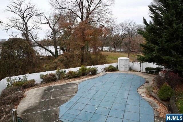 628 River Road, Teaneck, NJ 07666