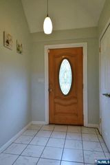628 River Road, Teaneck, NJ 07666