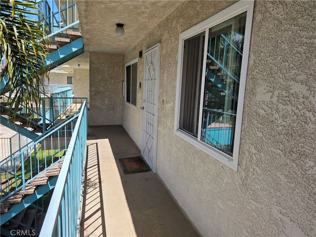 14405 Cerise Avenue 13, Hawthorne, CA 90250