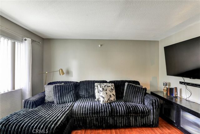 14405 Cerise Avenue 13, Hawthorne, CA 90250