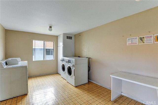 14405 Cerise Avenue 13, Hawthorne, CA 90250