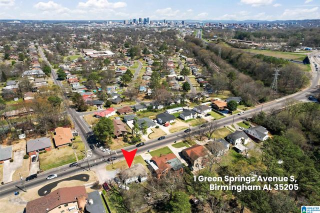 1816 HOLBROOK AVENUE, Bessemer, AL 35020