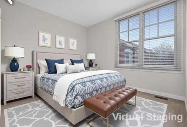 162 Festival Court, Elgin, IL 60120