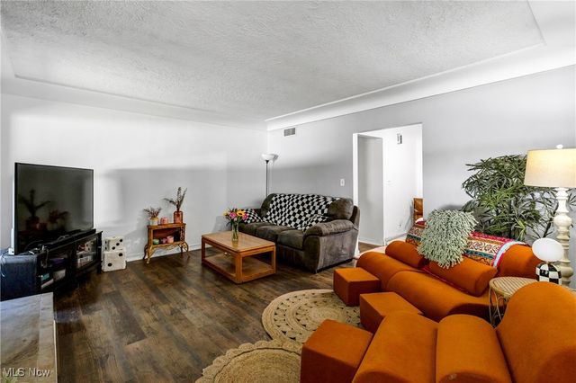 3323 Draper Avenue SE, Warren, OH 44484