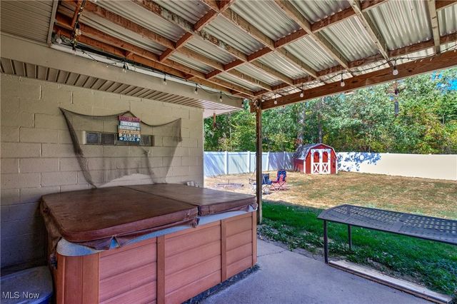 3323 Draper Avenue SE, Warren, OH 44484