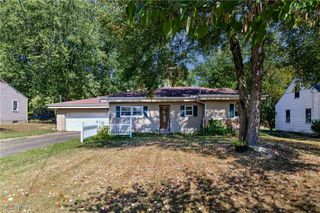 3323 Draper Avenue SE, Warren, OH 44484
