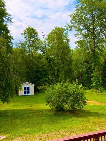 20 Lenart Place, Hopewell Junction, NY 12533