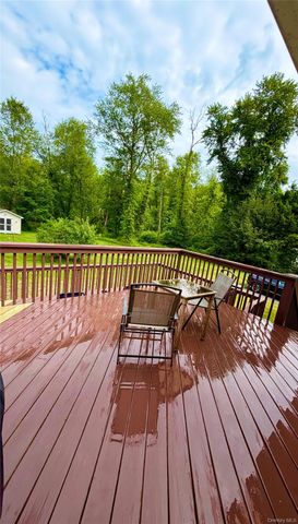 20 Lenart Place, Hopewell Junction, NY 12533
