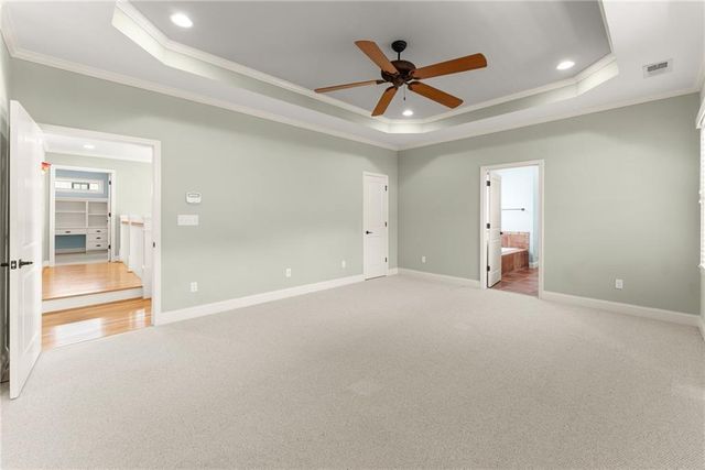 6277 Lakeview Drive, Buford, GA 30518