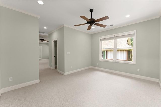 6277 Lakeview Drive, Buford, GA 30518
