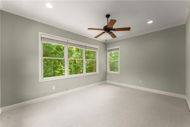 6277 Lakeview Drive, Buford, GA 30518