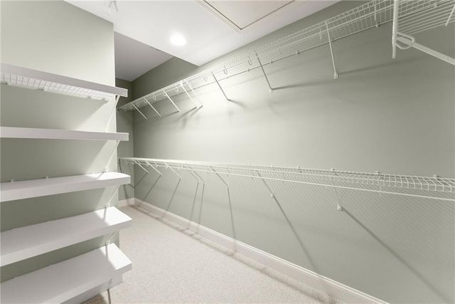 6277 Lakeview Drive, Buford, GA 30518