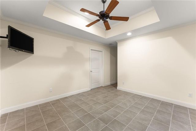 6277 Lakeview Drive, Buford, GA 30518