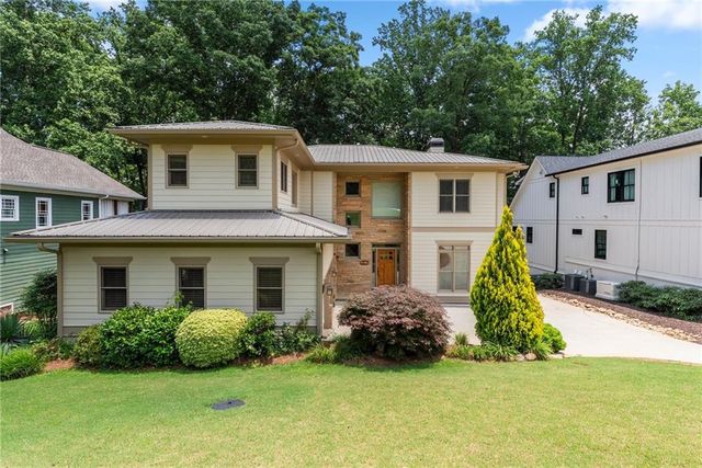6277 Lakeview Drive, Buford, GA 30518