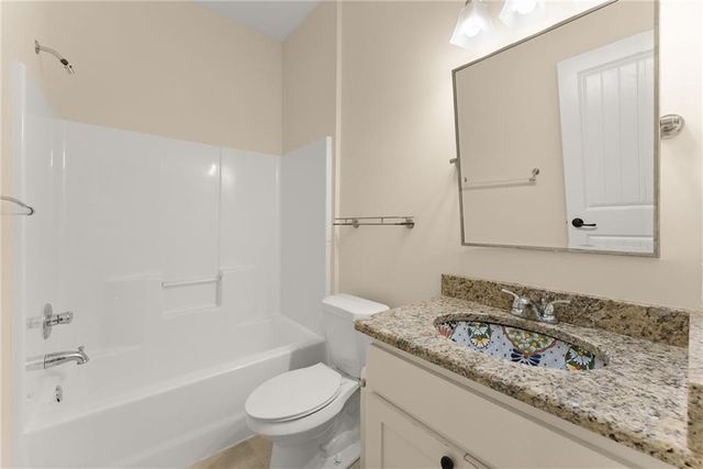 6277 Lakeview Drive, Buford, GA 30518
