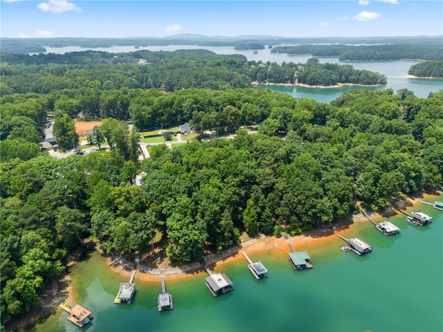 6277 Lakeview Drive, Buford, GA 30518