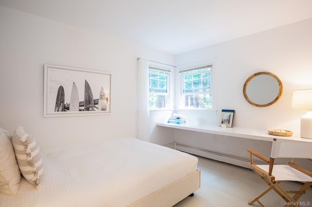 78 Jagger Lane, Westhampton, NY 11977