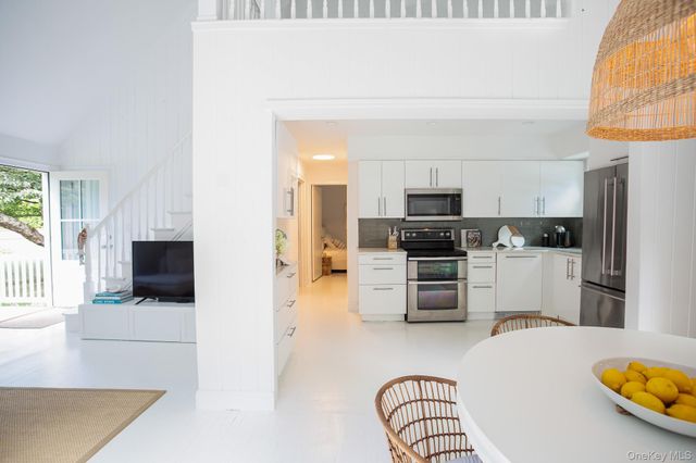 78 Jagger Lane, Westhampton, NY 11977