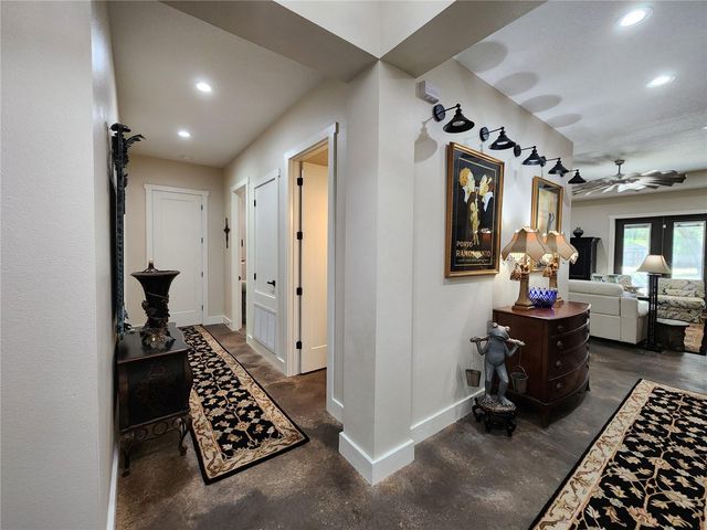 16189 SE 190TH AVENUE, Weirsdale, FL 32195