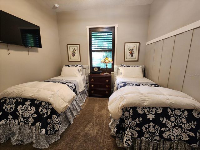 16189 SE 190TH AVENUE, Weirsdale, FL 32195