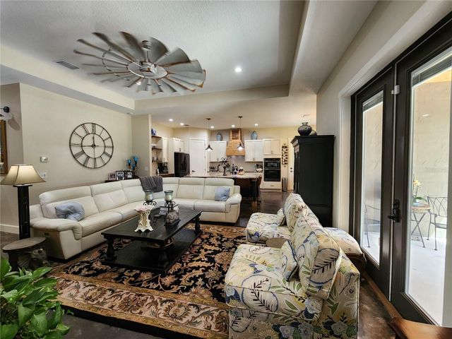 16189 SE 190TH AVENUE, Weirsdale, FL 32195