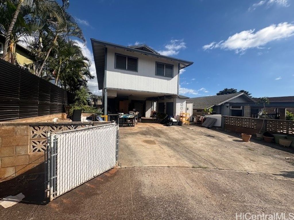 1159 Aikoo Place, Pearl City, HI 96782