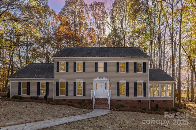 3335 Carnegie Lane, Matthews, NC 28105