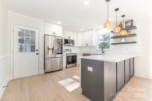 3335 Carnegie Lane, Matthews, NC 28105