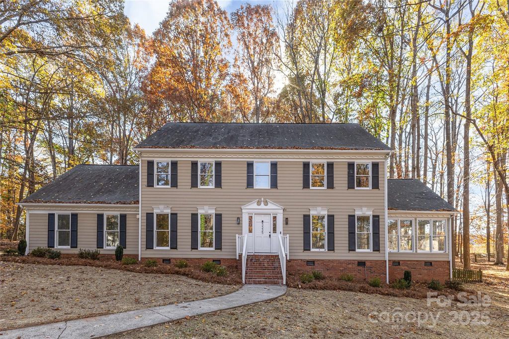 3335 Carnegie Lane, Matthews, NC 28105