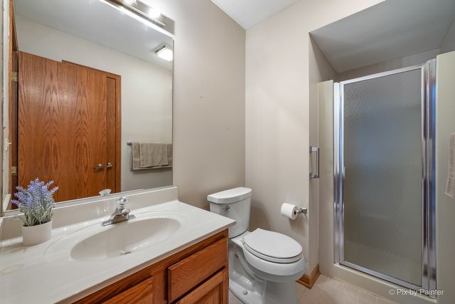 1751 Pebble Beach Drive, Hoffman Estates, IL 60169