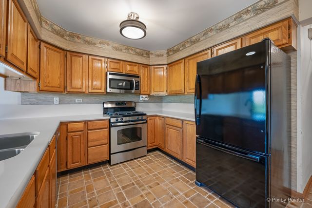 1751 Pebble Beach Drive, Hoffman Estates, IL 60169