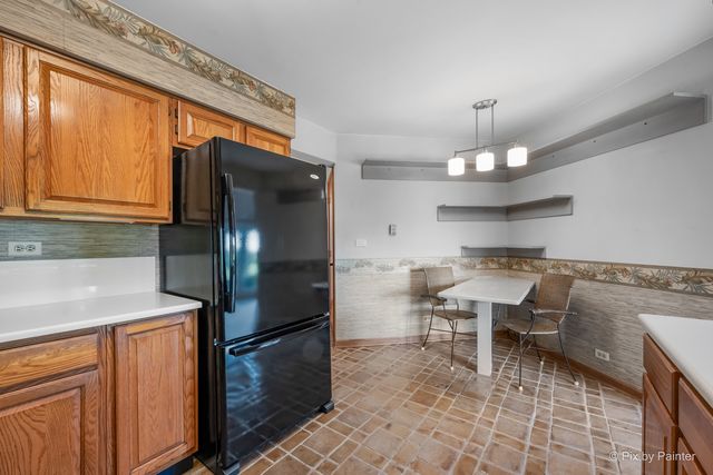 1751 Pebble Beach Drive, Hoffman Estates, IL 60169
