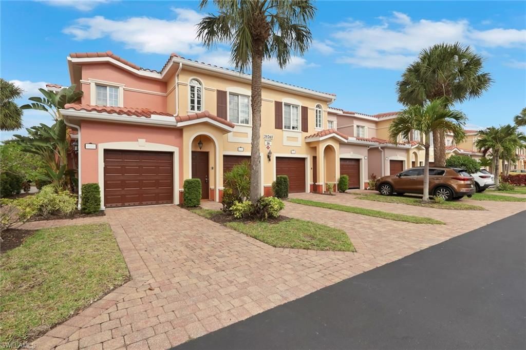 20261 Estero Gardens CIR 101, Estero, FL 33928