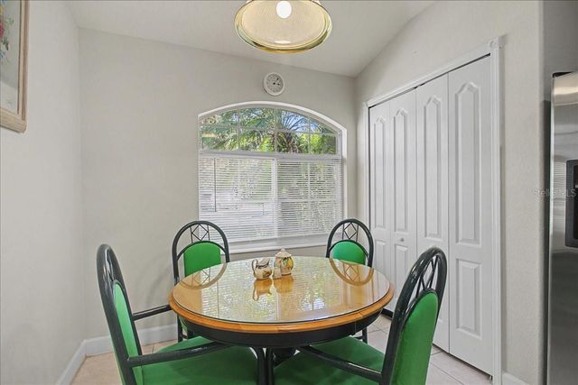 16204 HAMPTON TRACE COURT, Tampa, FL 33647