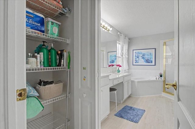 16204 HAMPTON TRACE COURT, Tampa, FL 33647