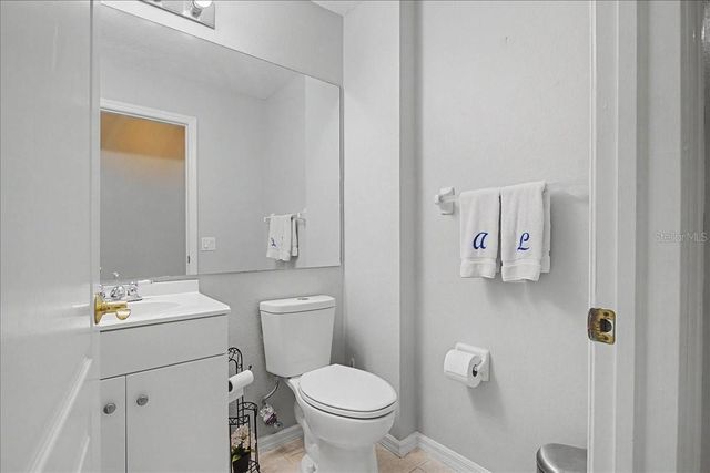 16204 HAMPTON TRACE COURT, Tampa, FL 33647