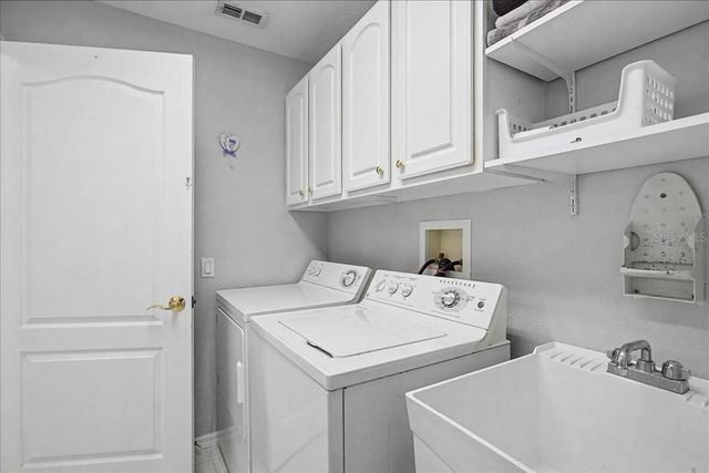 16204 HAMPTON TRACE COURT, Tampa, FL 33647