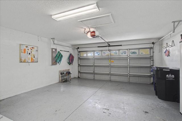 16204 HAMPTON TRACE COURT, Tampa, FL 33647