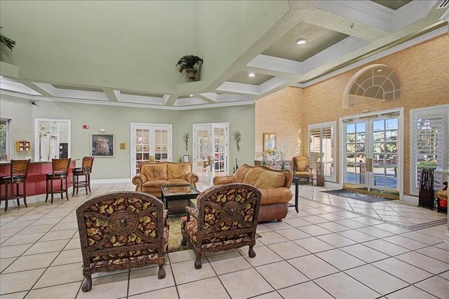 16204 HAMPTON TRACE COURT, Tampa, FL 33647