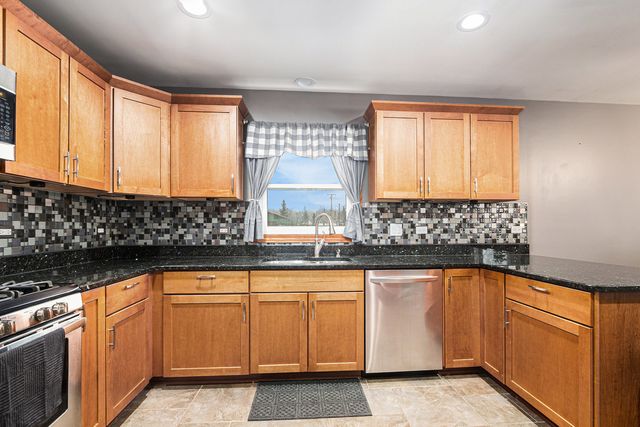 24735 S Michaels Street, Crete, IL 60417