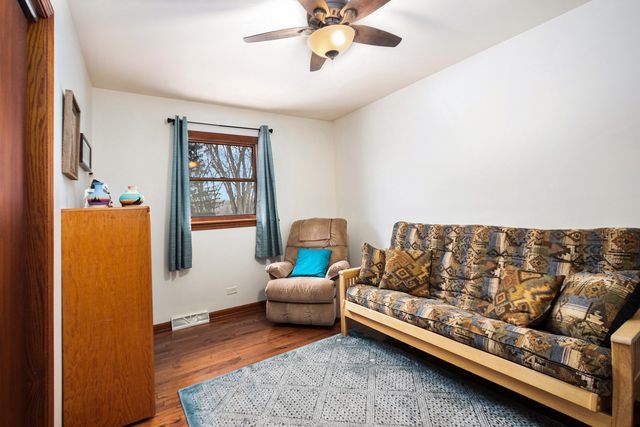 24735 S Michaels Street, Crete, IL 60417