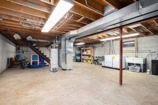 24735 S Michaels Street, Crete, IL 60417