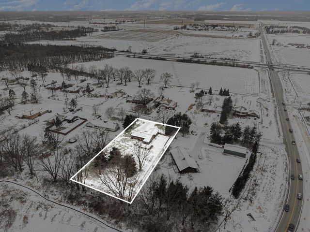 24735 S Michaels Street, Crete, IL 60417