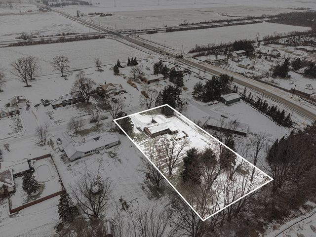 24735 S Michaels Street, Crete, IL 60417