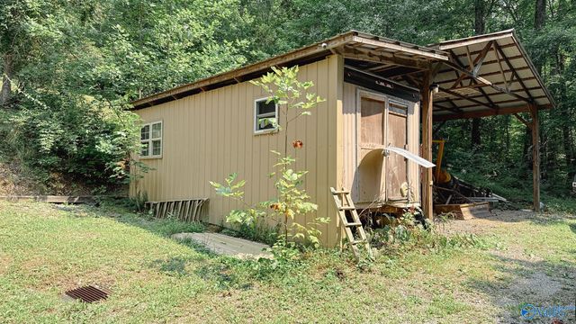 270 Summer Lane, Trenton, GA 30752
