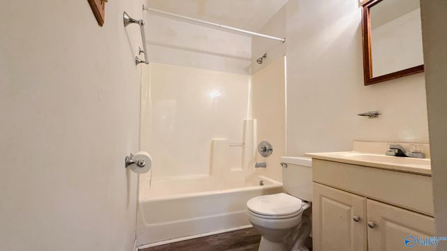 270 Summer Lane, Trenton, GA 30752